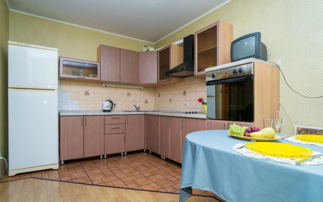 Na Ulitse Dovatora 42V Flat