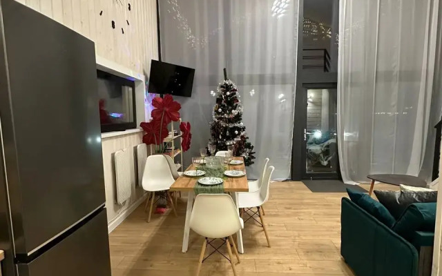 Частный дом Green Grass House