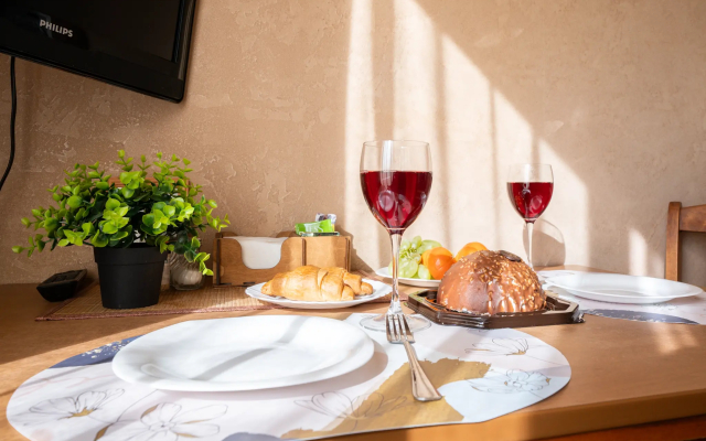 Квартира Двухкомнатная Natali apart на метро Пражская - фото 3