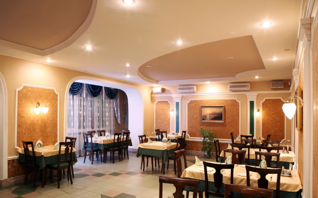 Evrika Hotel