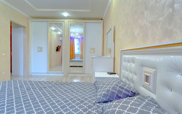 Rezidentsiya Tsent Naberezhnoy Apartments