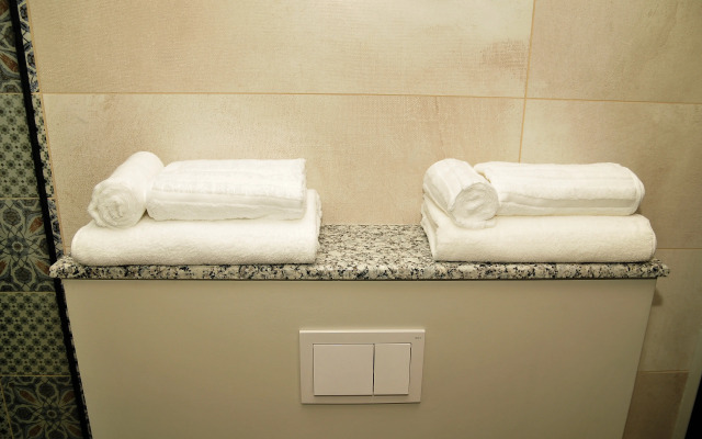 Kazak Club Hotel