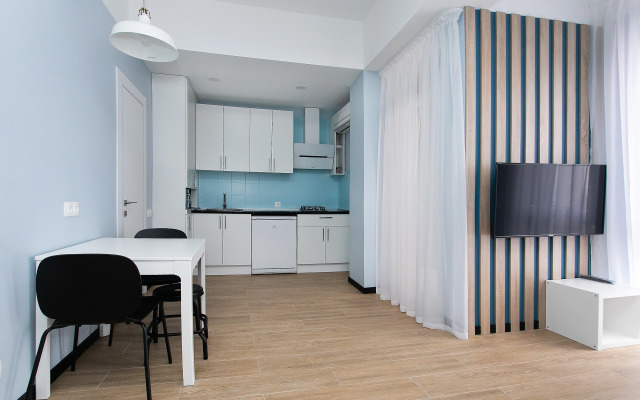 Apartment on the Heights 4