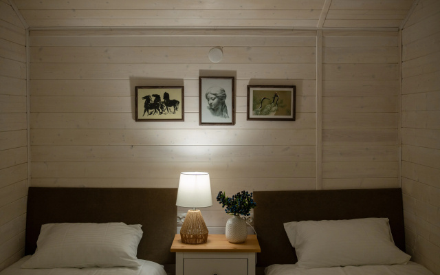Na 6-7 Chelovek S Sobstvennoy Territoriey Aspen Bloom Private House