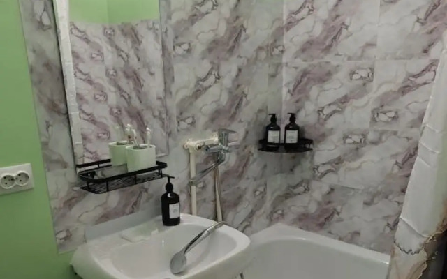 Na Izmaylovskom Bulvare, 25 Flat