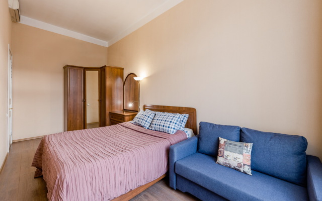 Апартаменты SpbStay на Невском проспекте 66