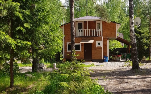 BlackFox Private house