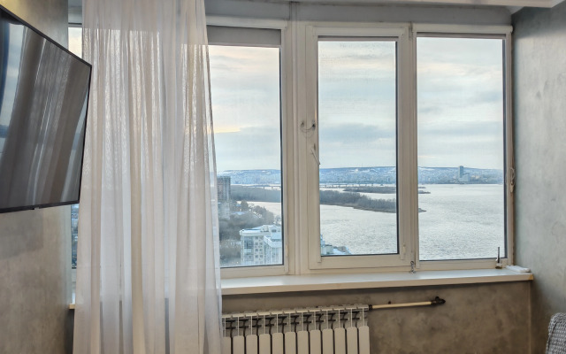 Квартира с Видом на Реку