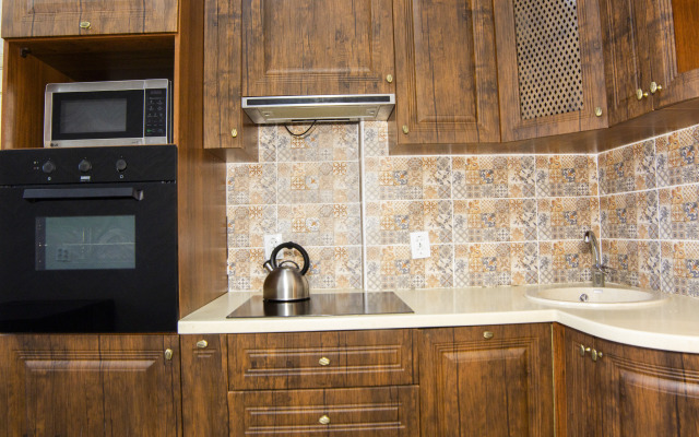 Квартира уютная 1-комнатная на Июльских Дней 1к2