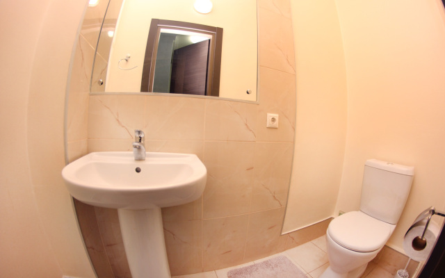 Trekhkomnatnye Ryadom S Trts Mega Apartments
