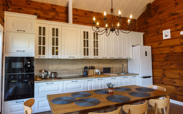 Частный дом Дом Пасечника