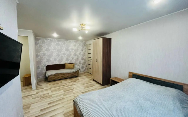 Ryadom S Avtovokzalom Apartments