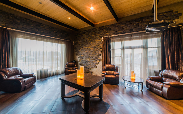 Holiday-In Guest house