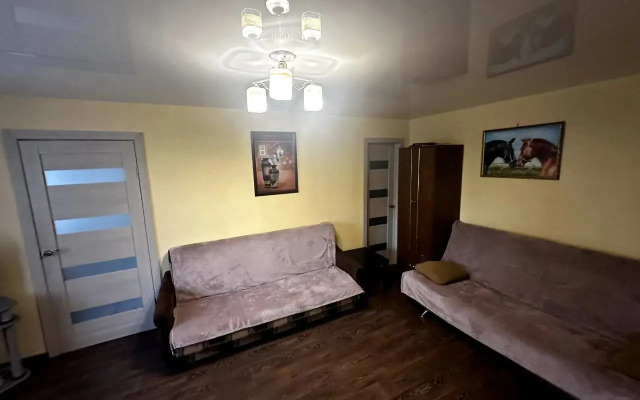 2-K na Naberezhnoy Serebryanogo goroda Apartments