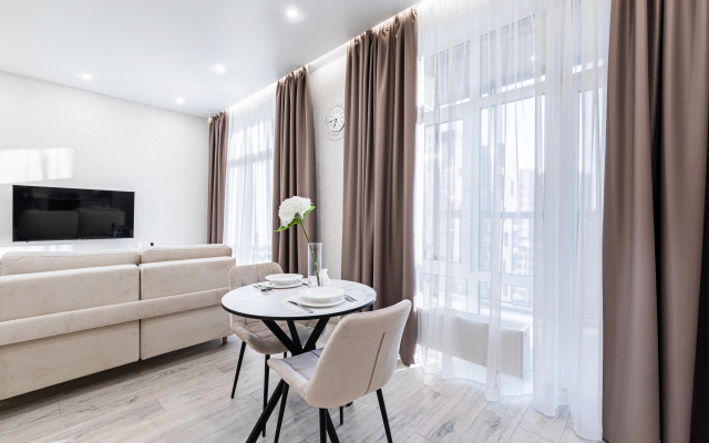 Lyuks U Akvaparka Apartments
