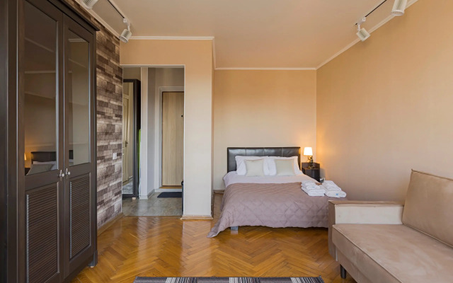 Квартира Уютные апартаменты на Захарова в тихом центре с террасой