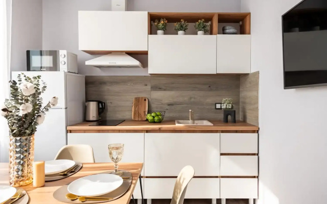 Semeynaya Dvushka Na Rasskazovke Flat