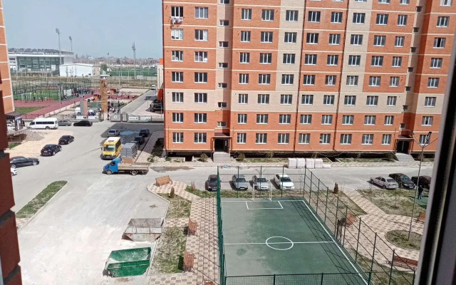 Na Prospekte M. Omarova 18 Flat