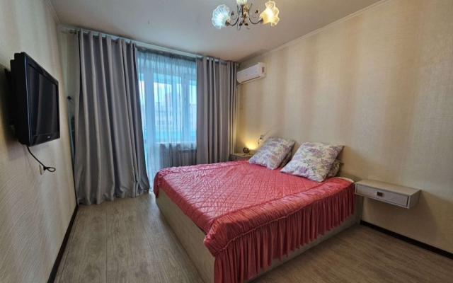 Na Krasnorechenskoj 161A Flat