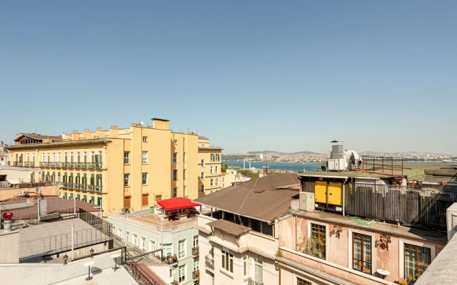 Апартаменты Steps to Galata Tower