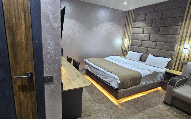 Homy House Hotel