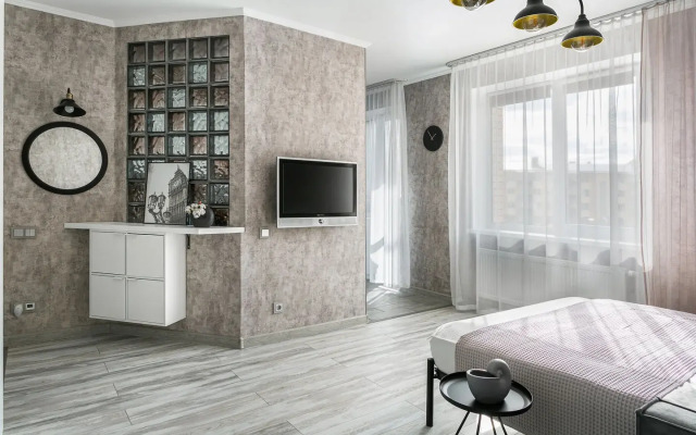 Апартаменты MyHomeYourHome на Переведенской д4 к1