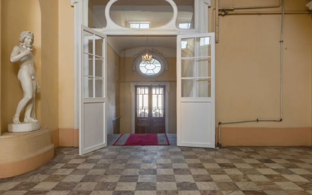 Апартаменты a.m. Rooms Neva Balcony (Angliyskaya Naberezhnaya)