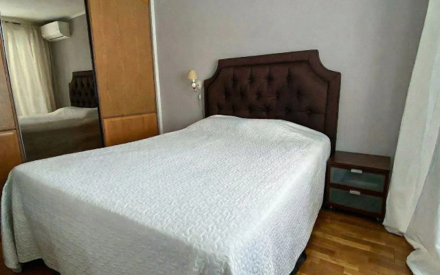 Квартира 3х комнатная квартира на Богатырском 4