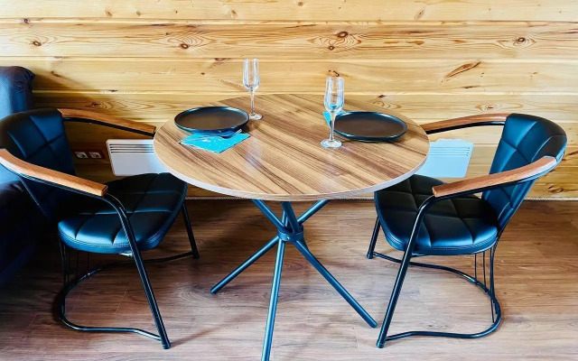 Частный дом В деревне Старчики 153