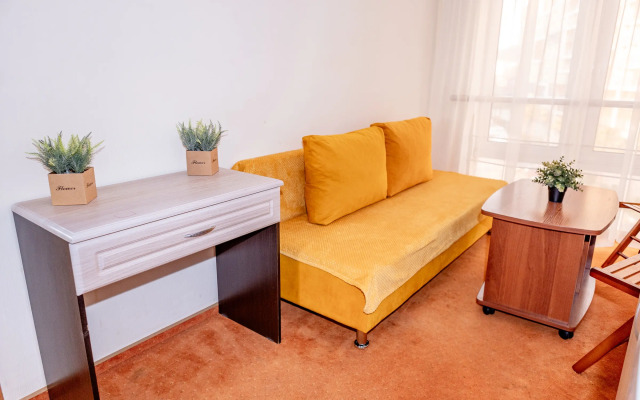 Mansardnye u morya Apartments