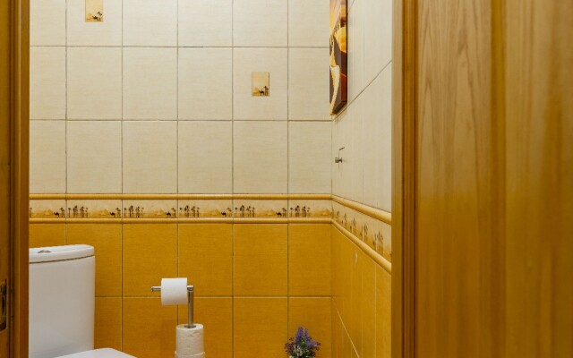 Апартаменты на улице Беринга 27