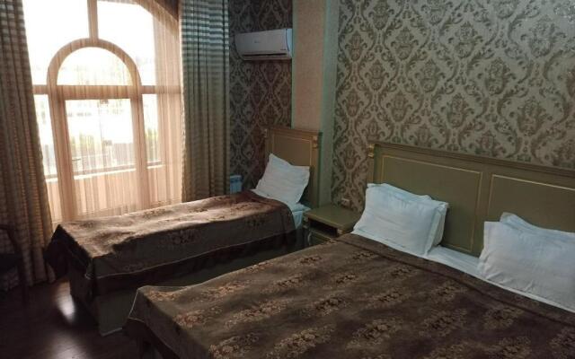 Edem Plaza Hotel