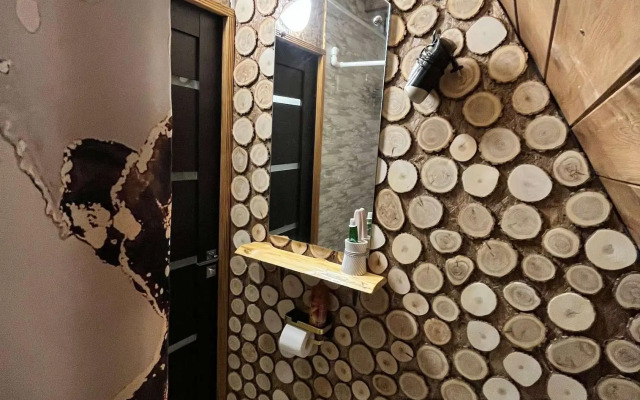 Частный дом А-фрейм в тихом месте среди леса