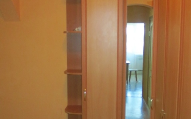 Na Kommunisticheskoy 63 Flat