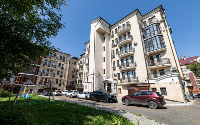 Ls Florentsiya Flat