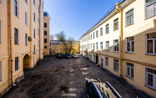 Apartamenty 3 na Rizhskom Prospekte (R16)