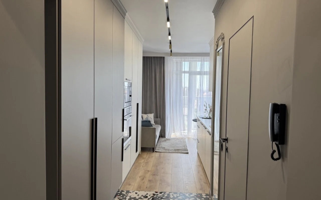 Svetlaya Studiya V Serdtse Kaliningrada Apartments