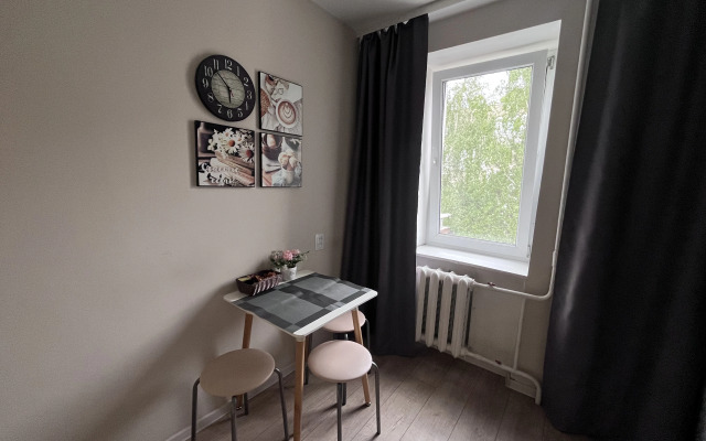 V Tsentre Yarkogo Goroda Flat
