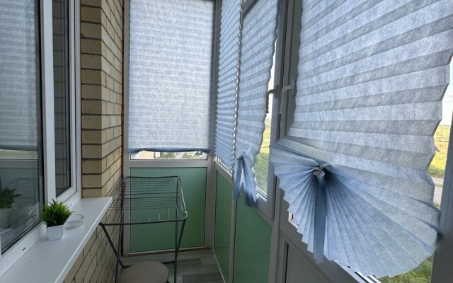 Evrodvushka S Vidom Na Goru Flat