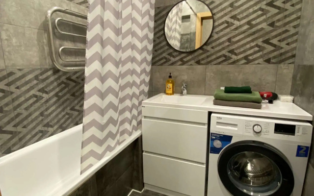 Na Magistralnoy Ulitse 16 Flat