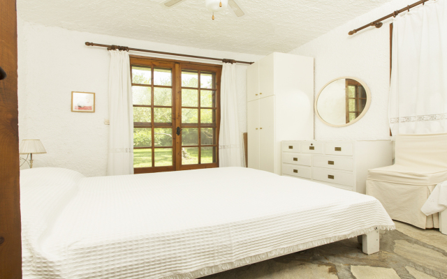 Greenlea Beachfront Spathies Villa