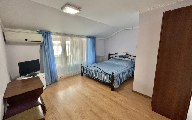 Atlantika Guest house