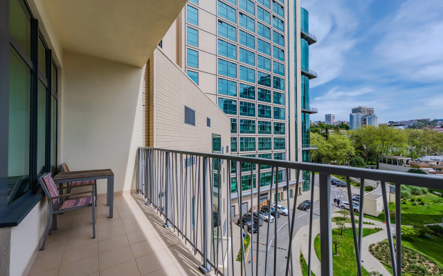 Na Ordzhonikidze 11/1  Apartaments 1