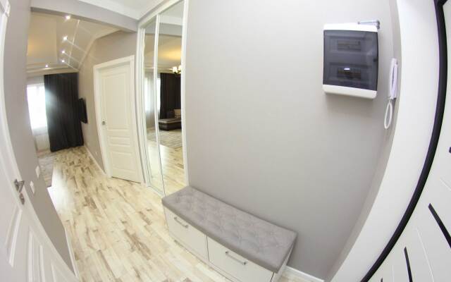 Апартаменты двухкомнатные в ЖК Шахристан рядом с ТРЦ Мега