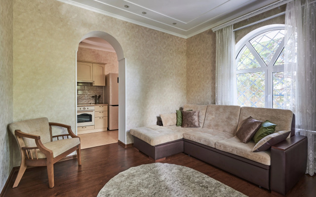 Klassika U Chernogo Morya Apartments