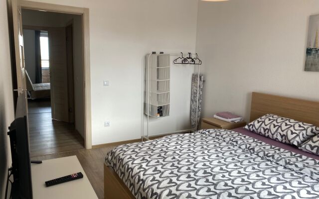 Квартира Зебра у метро Елизаровская