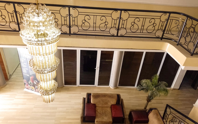 Отель Dreamland Suites