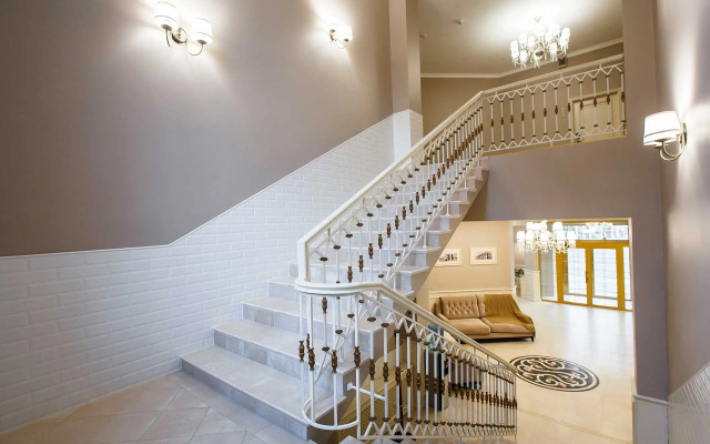 Mariinskiy Hotel