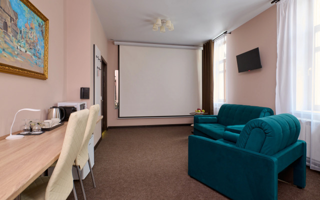 Dom Khudozhnikov Korovinykh Mini-hotel