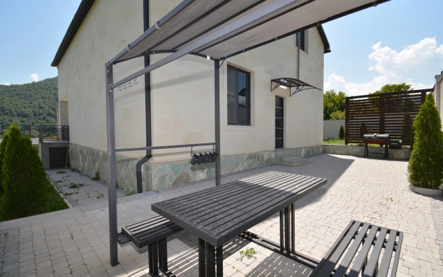 Villa Dilijan Aqualin Villa